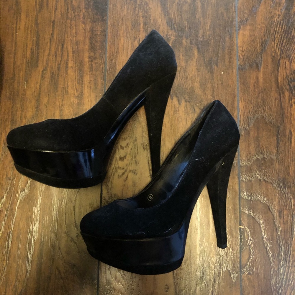 6 inch velvet stilettos